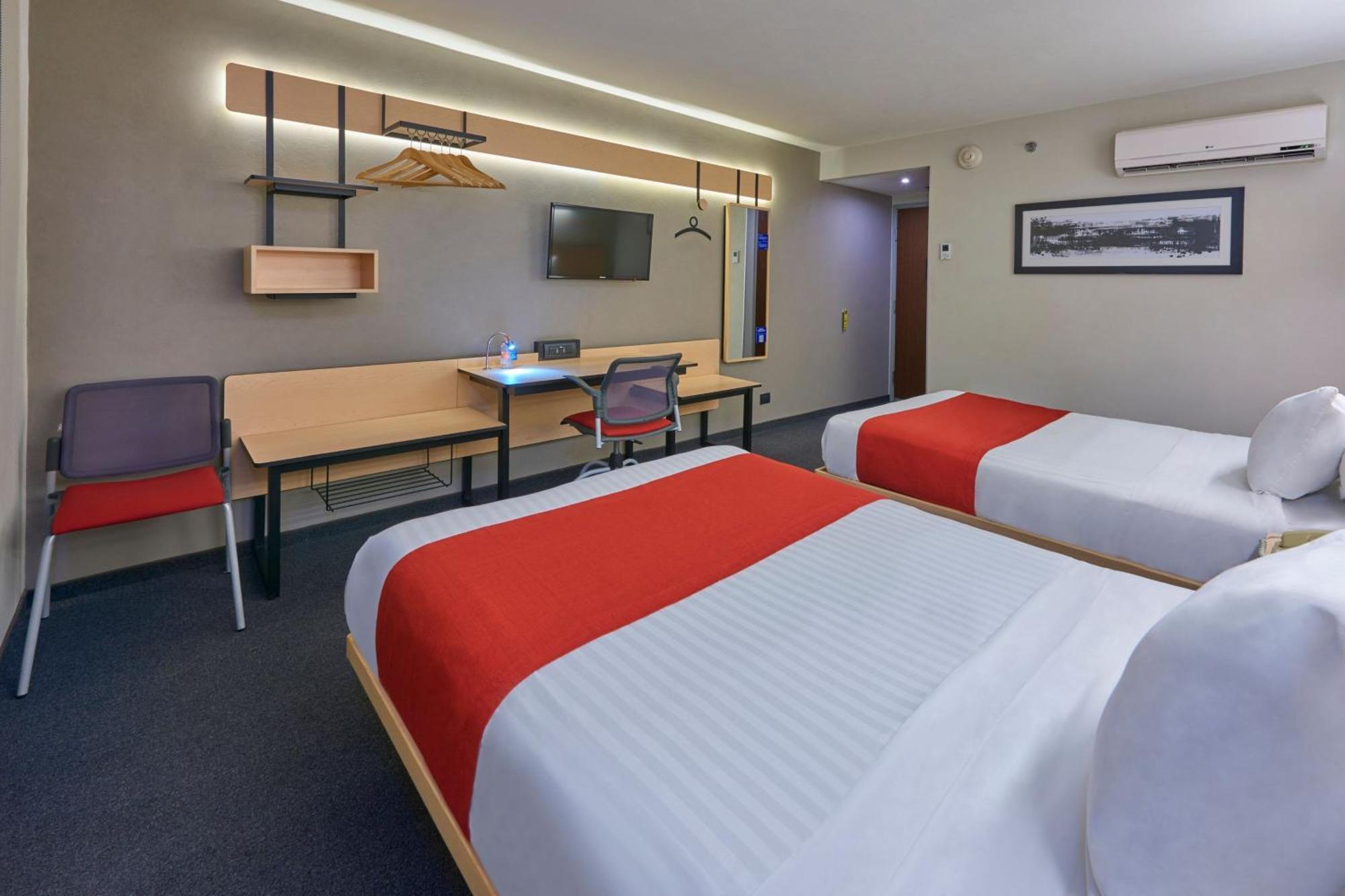 Express By Marriott Aeropuerto Hotel 4*